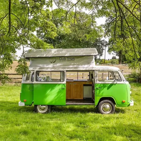 Edub Indie - The 100% Electric Classic Camper Campsite