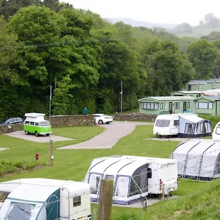 Edub Indie - The 100% Electric Classic Camper Great Ouseburn